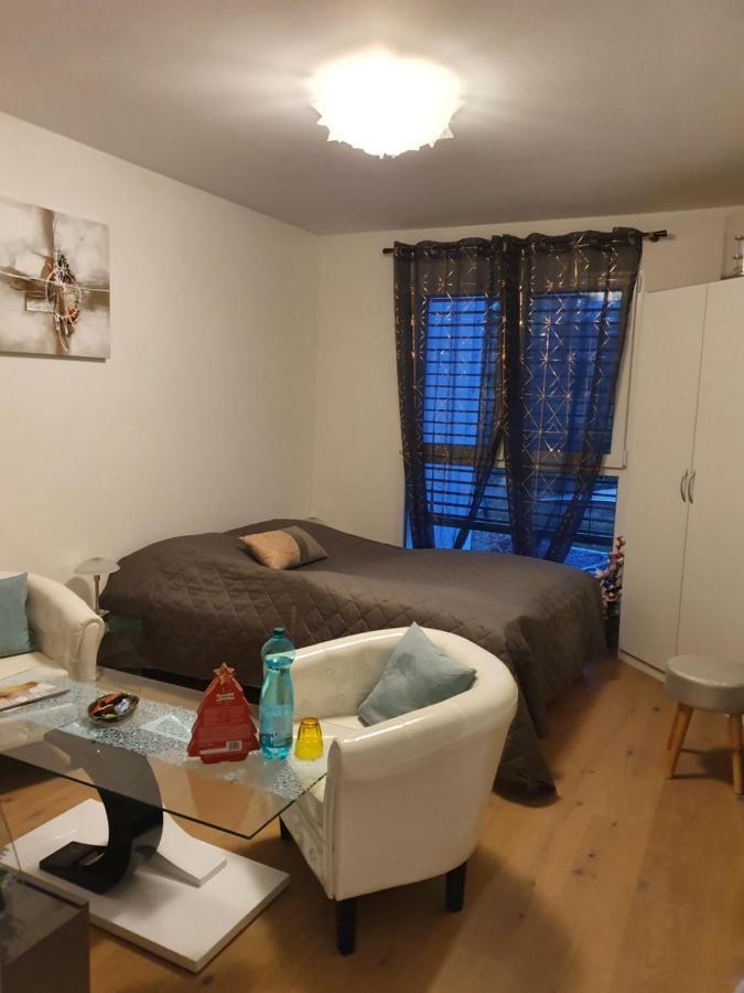 Chambre Aux Bord De L'Areuse Exterior foto